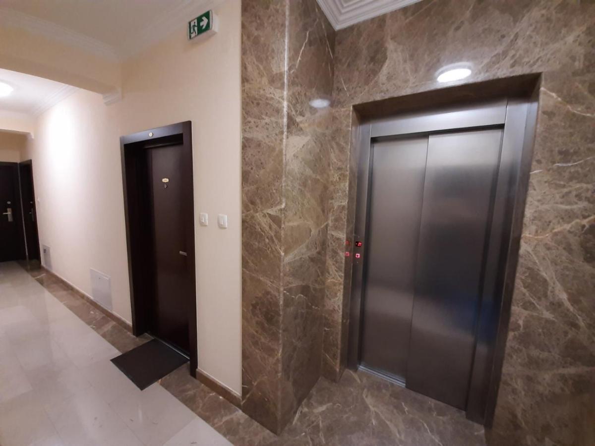 Apartamento San Čačak Exterior foto